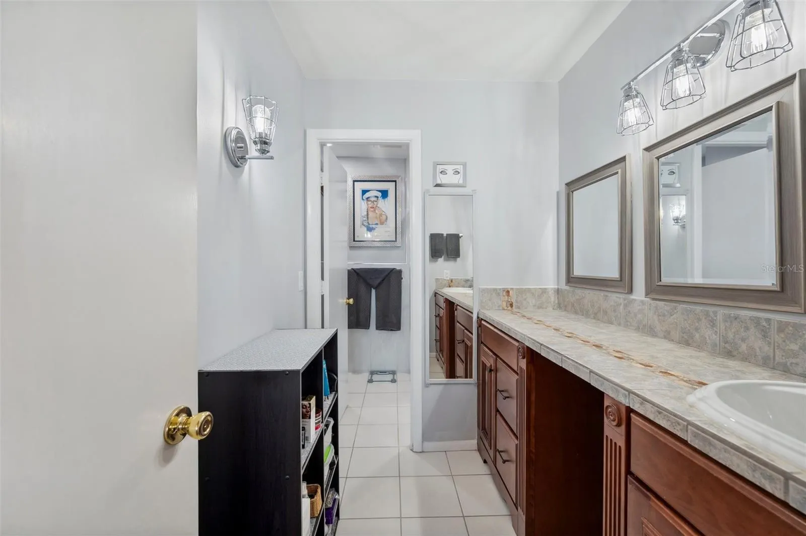 100 BLUFF VIEW DR #104A, #104A