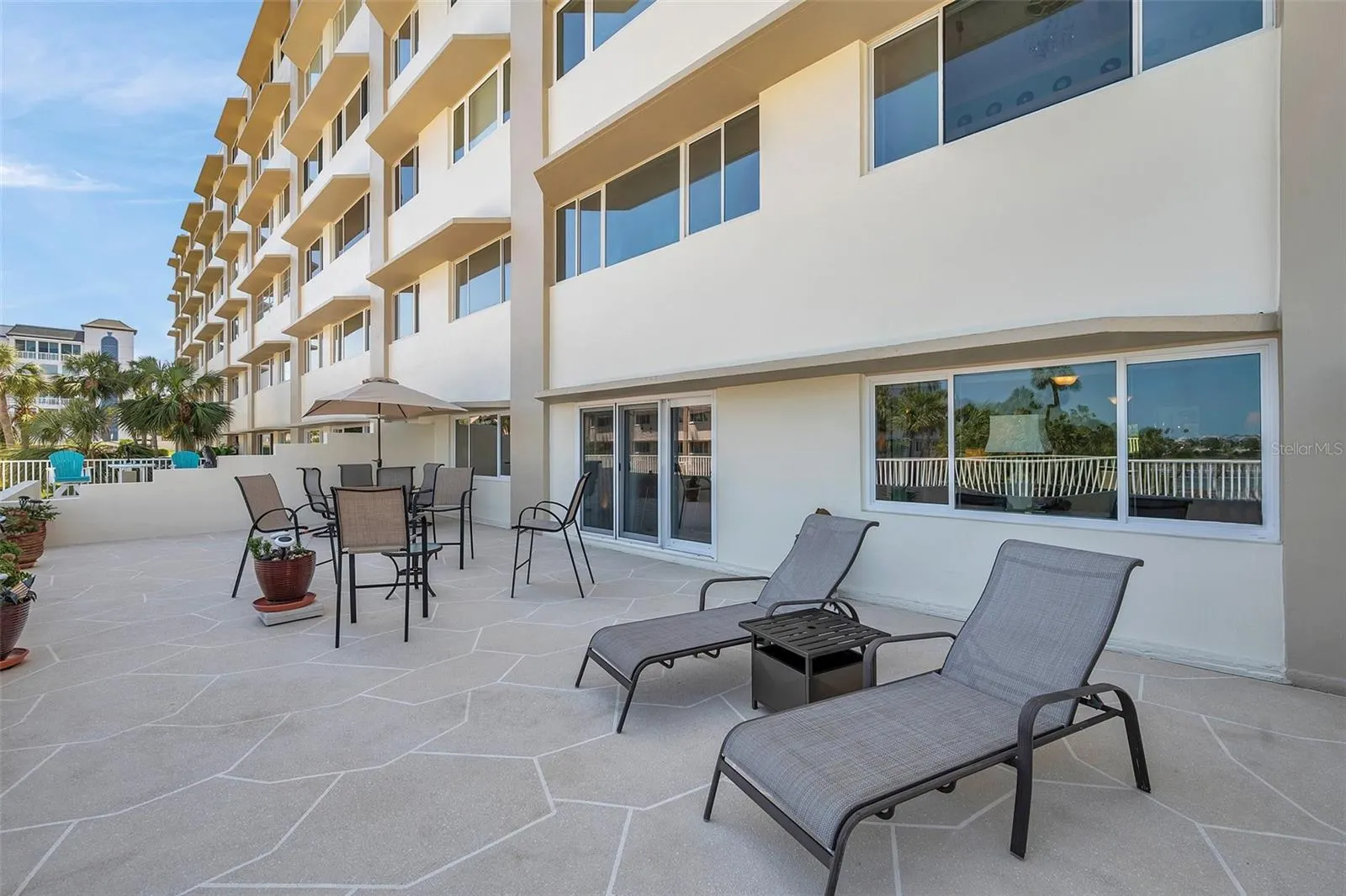 100 BLUFF VIEW DR #104A, #104A