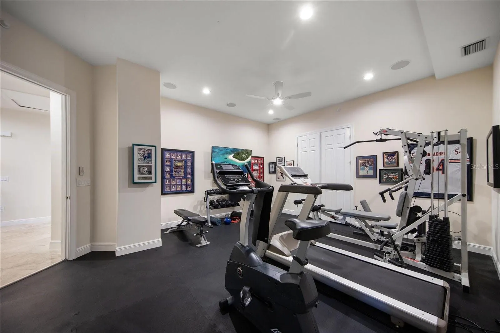 205 BRIGHTWATER DR #401, #401