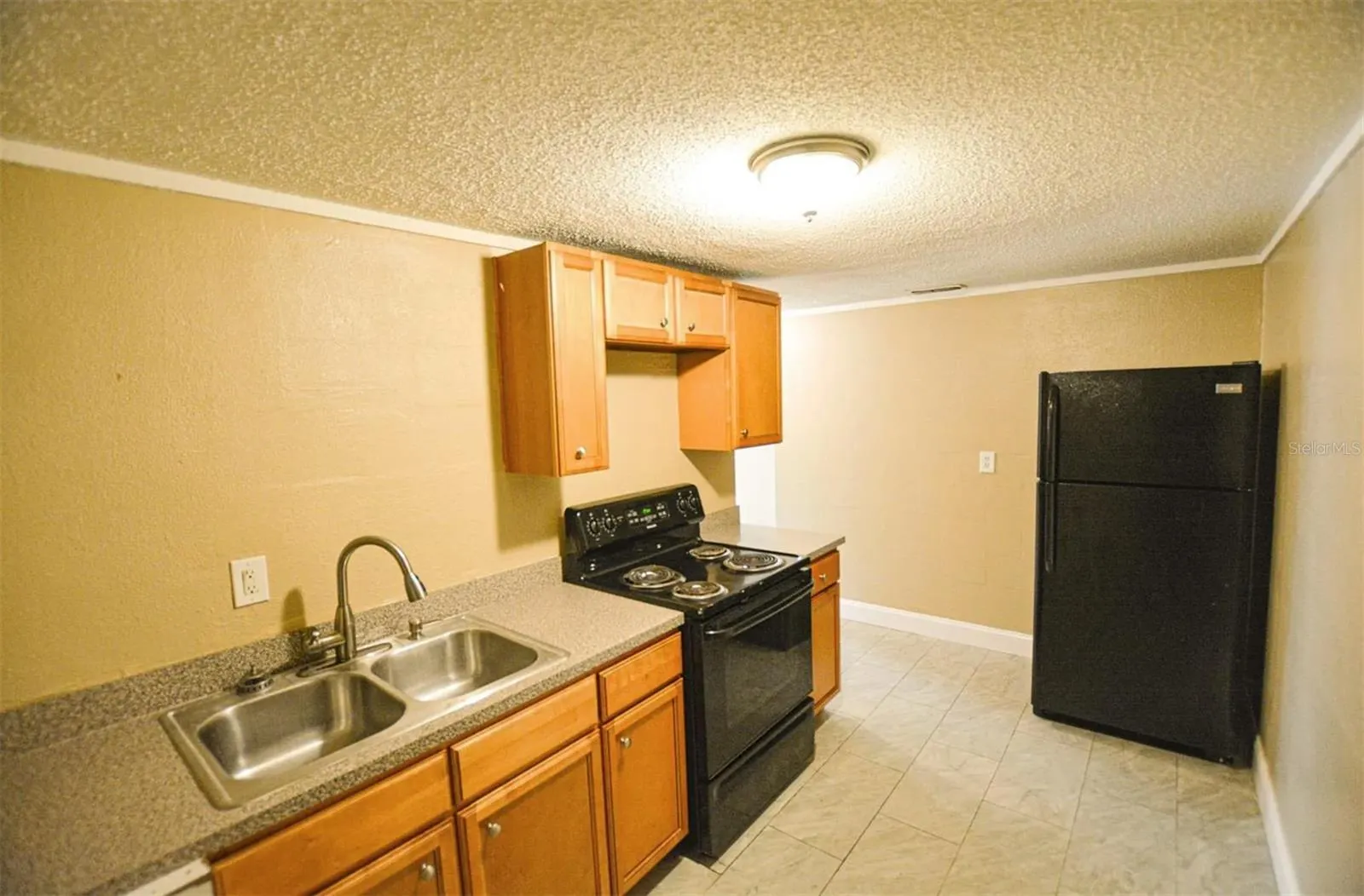 116 E NORTHSIDE DR