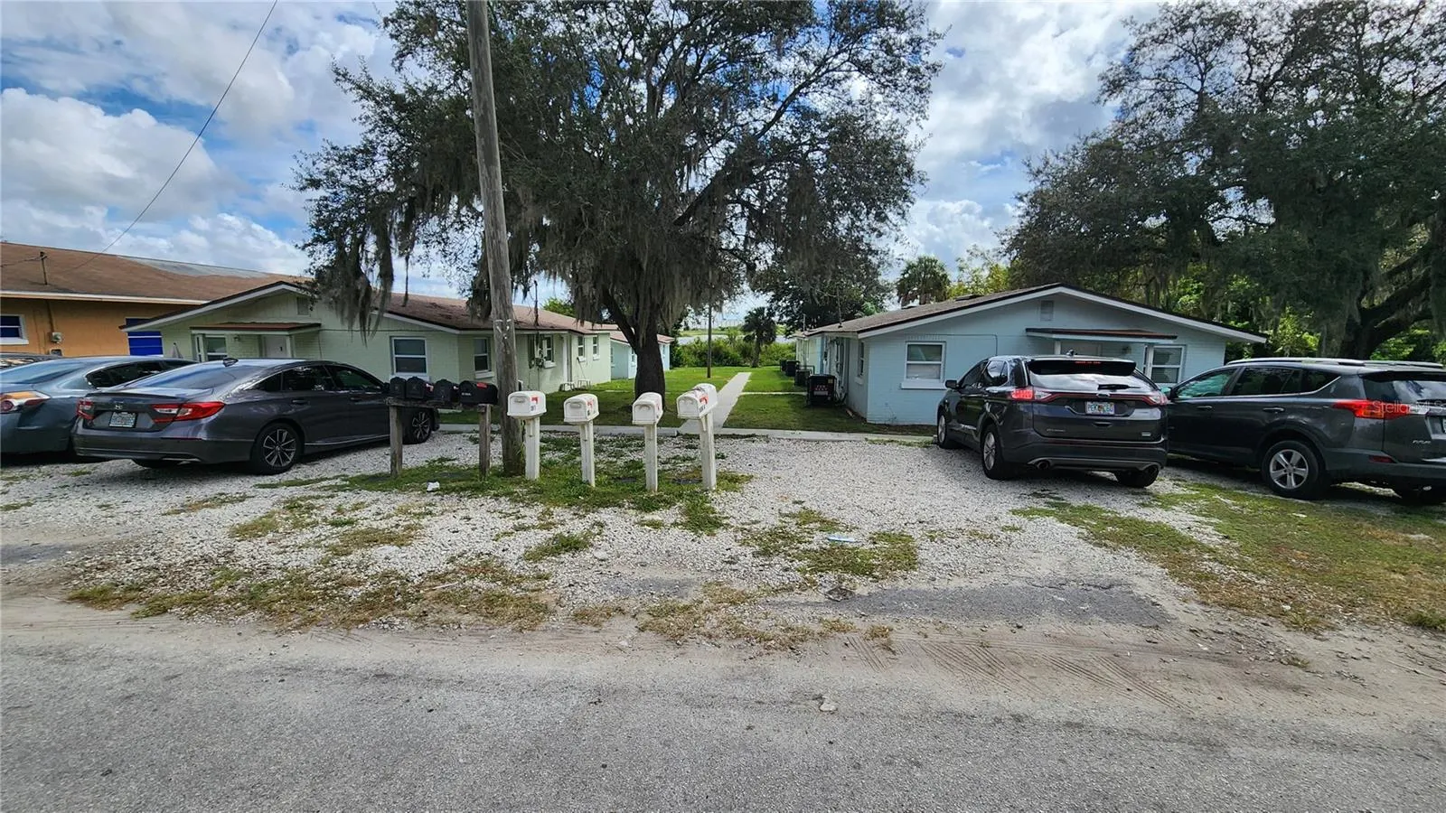 116 E NORTHSIDE DR