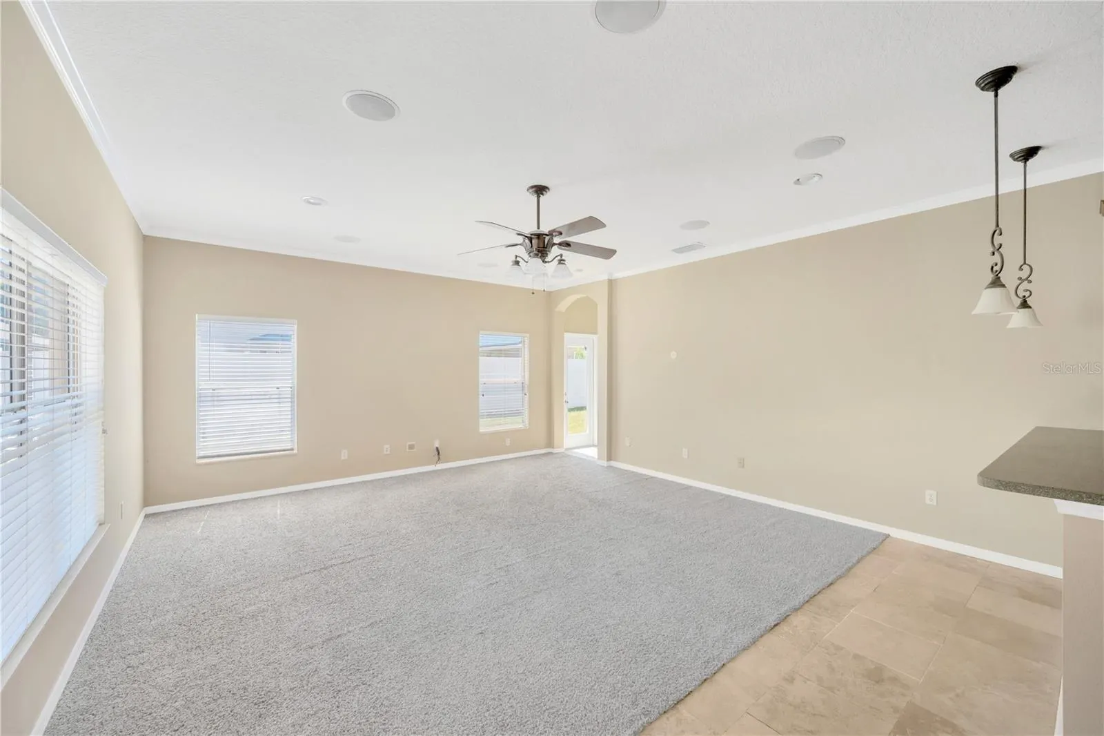 1833 MIRA LAGO CIR
