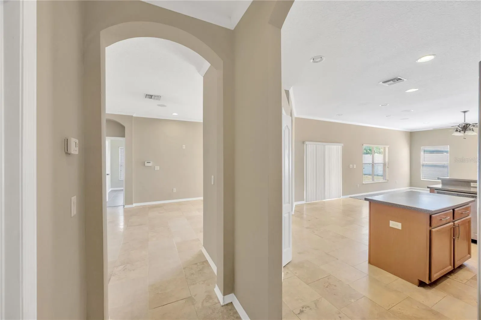 1833 MIRA LAGO CIR