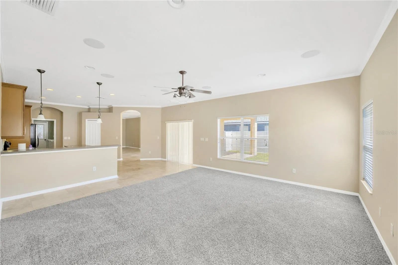 1833 MIRA LAGO CIR