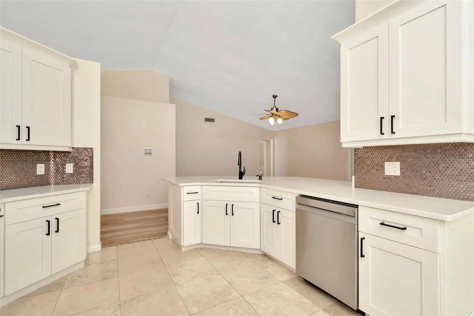 1504 ATTLEBORO LN