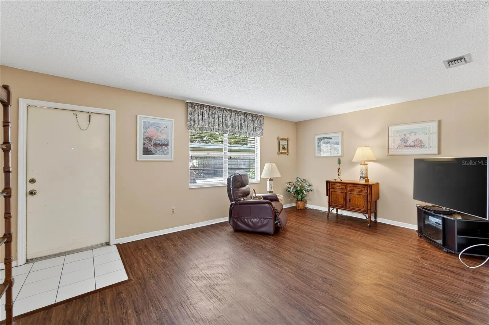 408 GLOUCESTER BLVD #33, #33