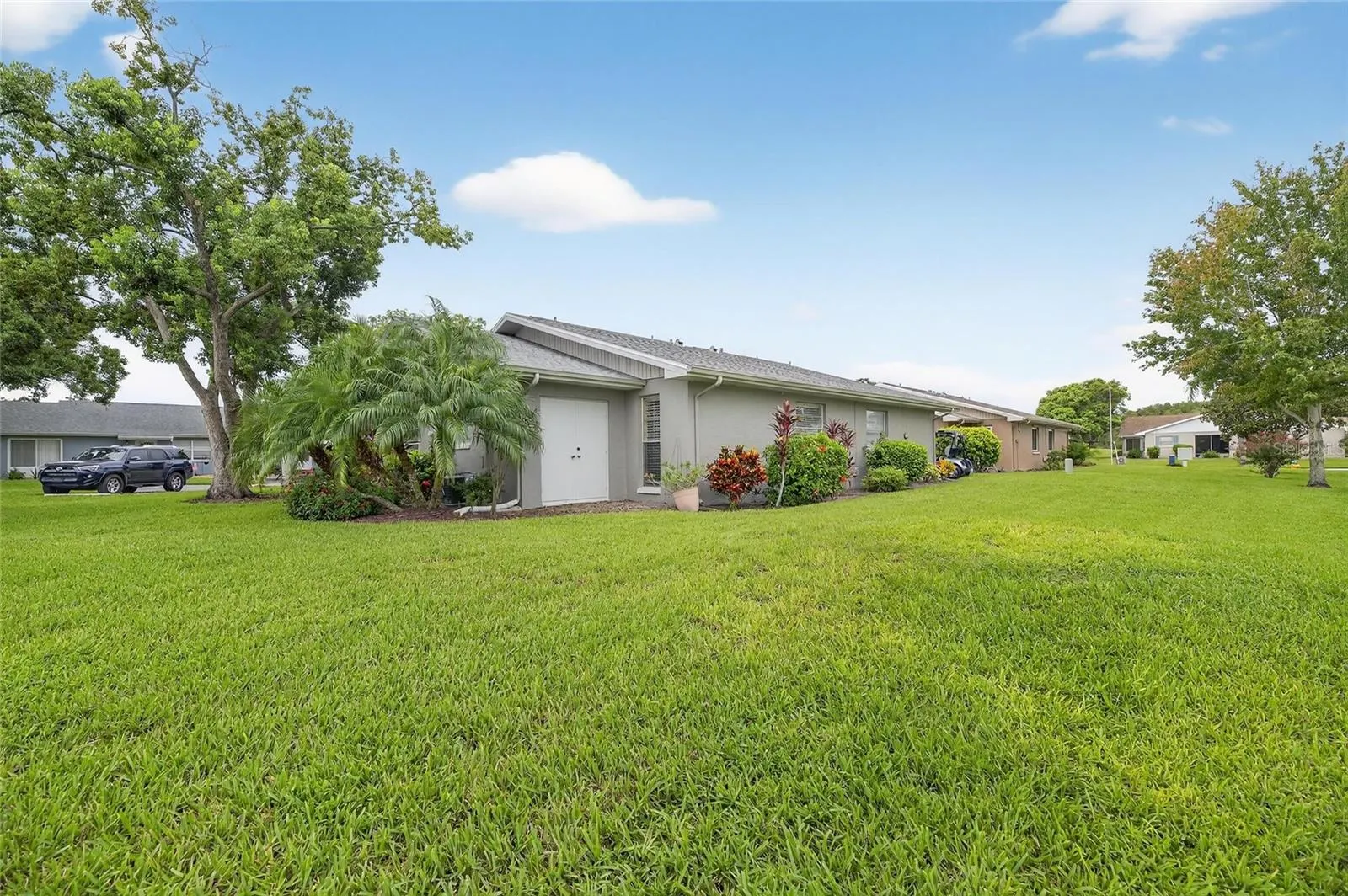 408 GLOUCESTER BLVD #33, #33