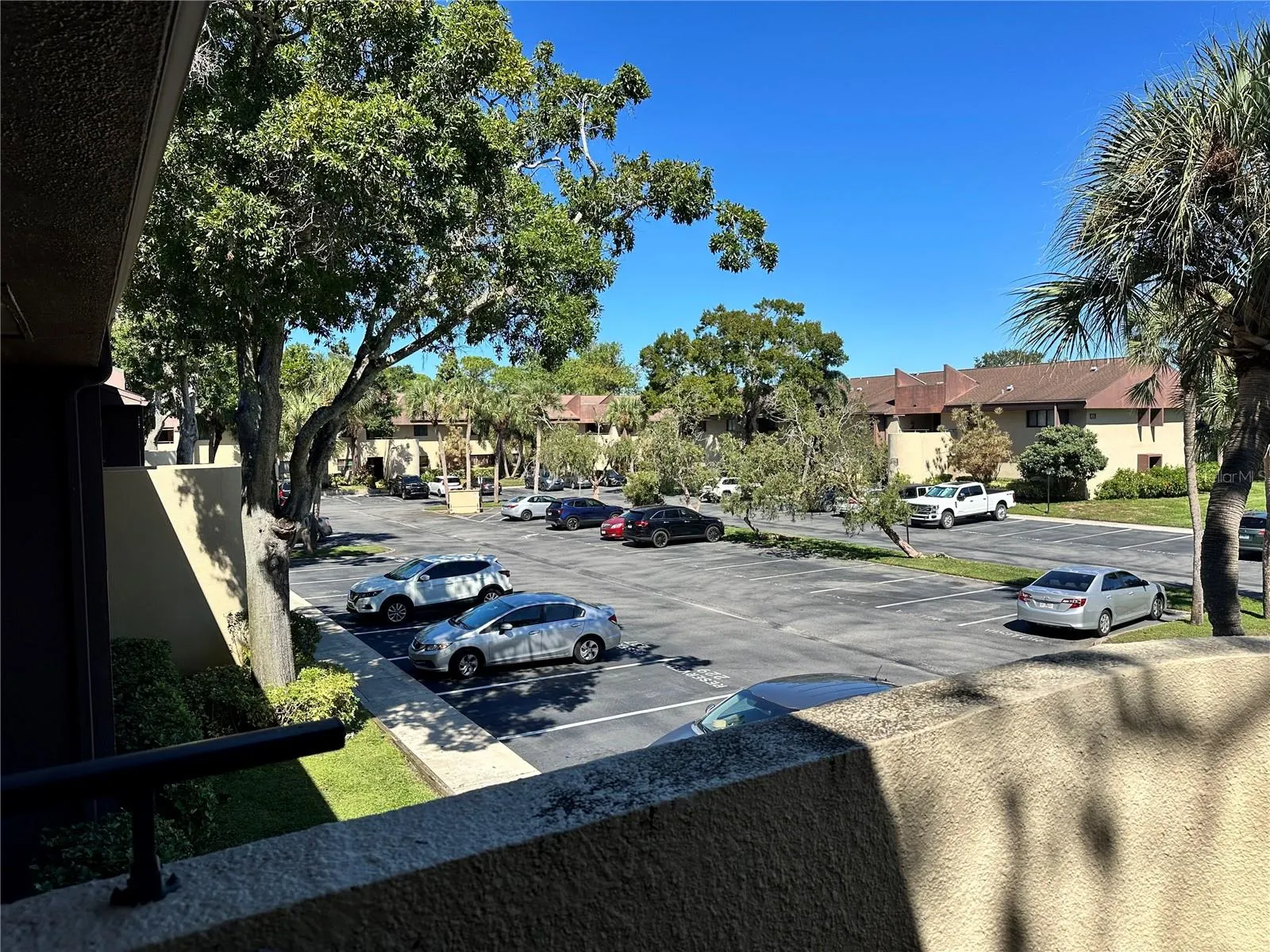 860 S VILLAGE DR N #201, #201