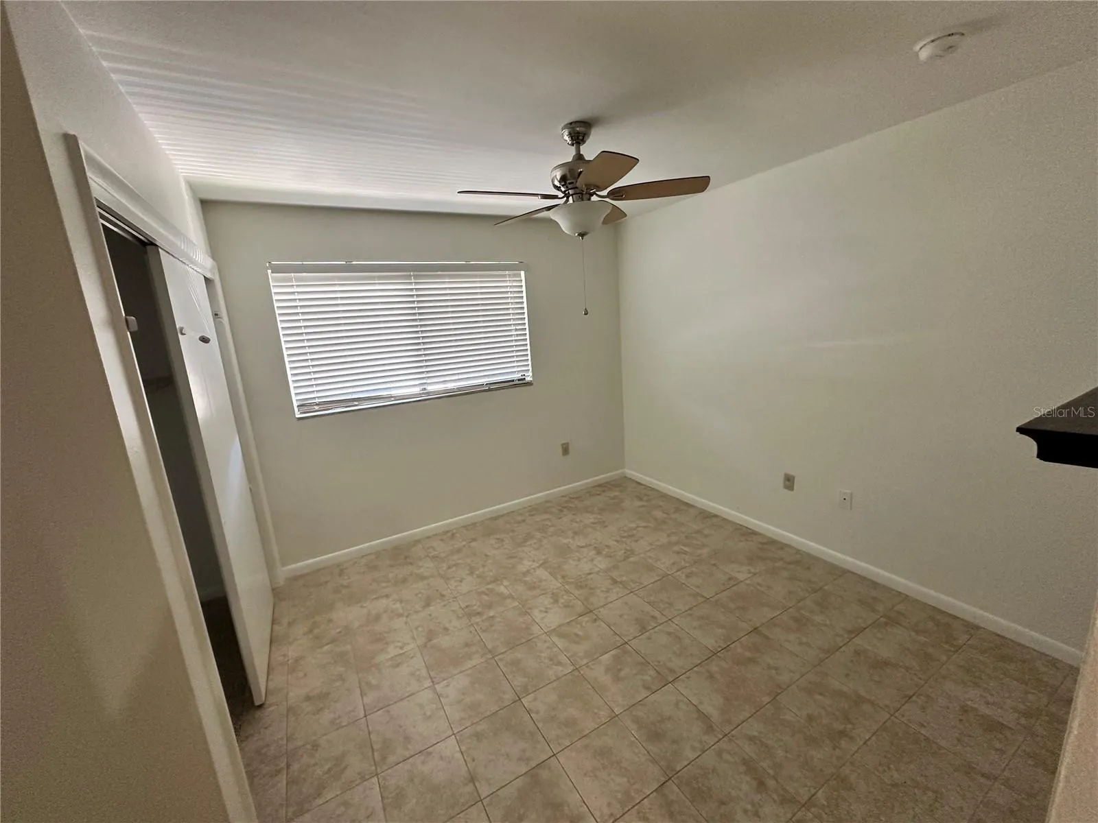 860 S VILLAGE DR N #201, #201