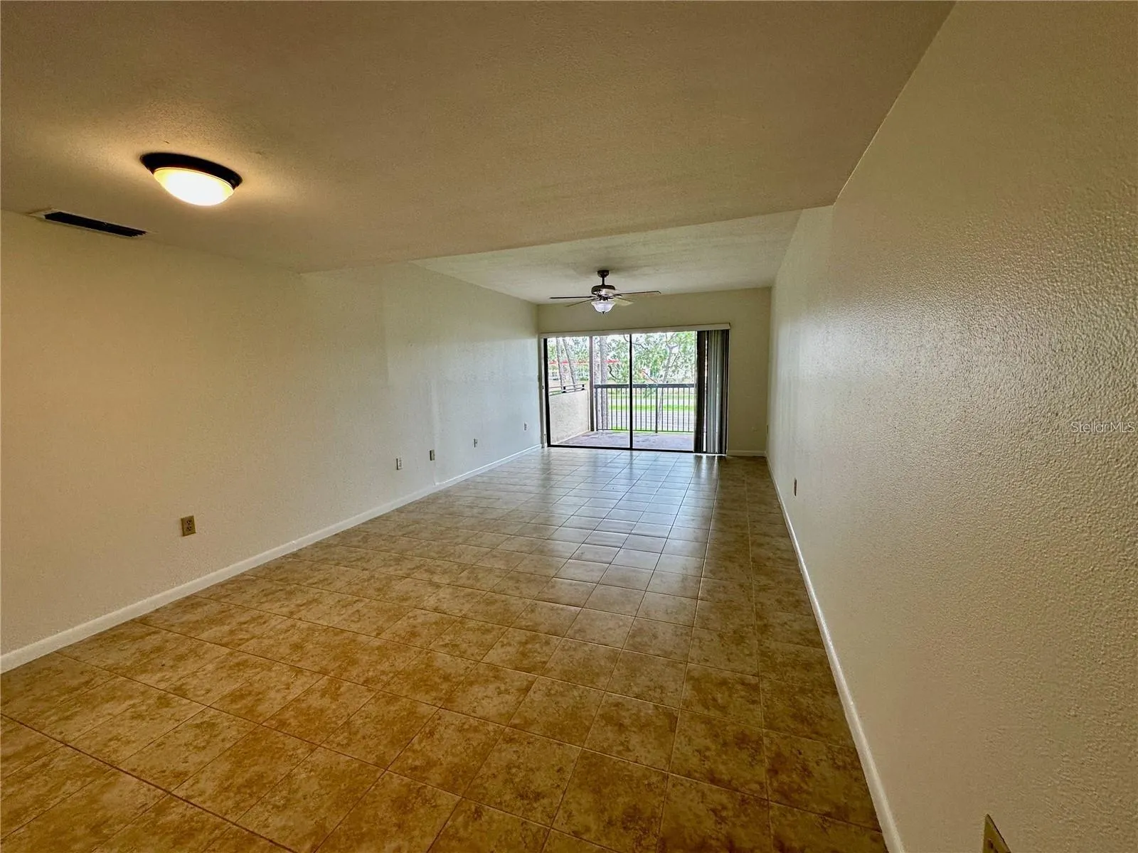 860 S VILLAGE DR N #201, #201