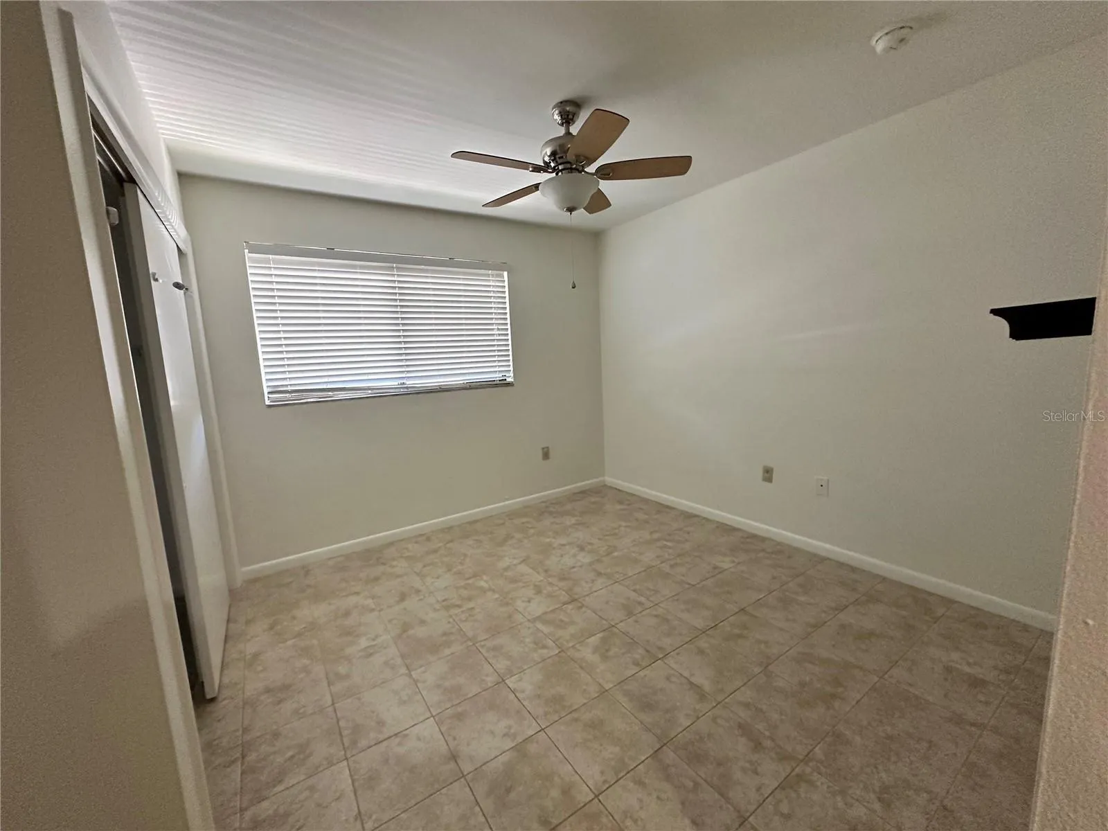 860 S VILLAGE DR N #201, #201