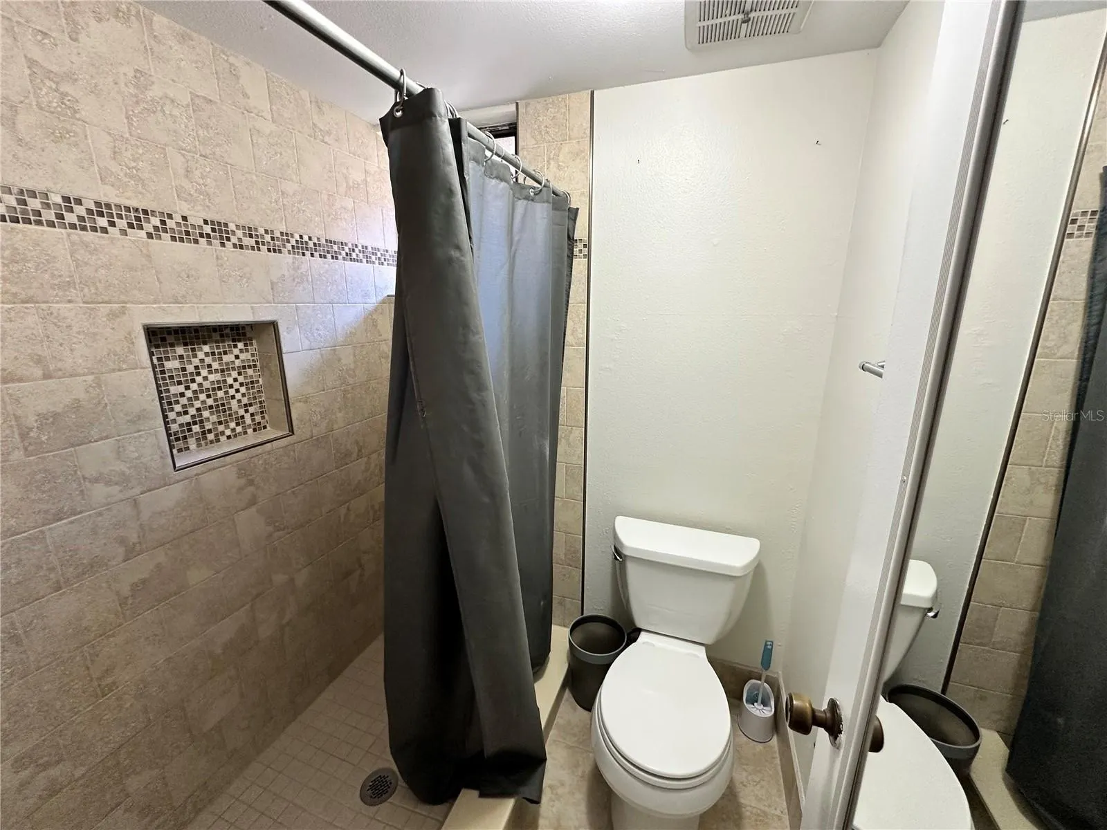 860 S VILLAGE DR N #201, #201