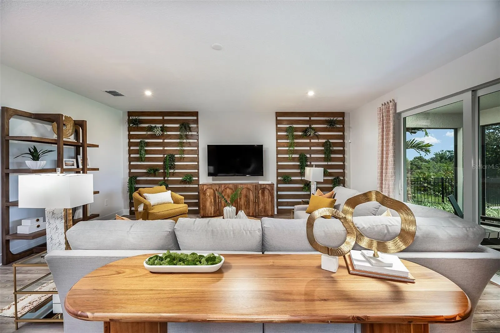 18432 VISTA PARK TER
