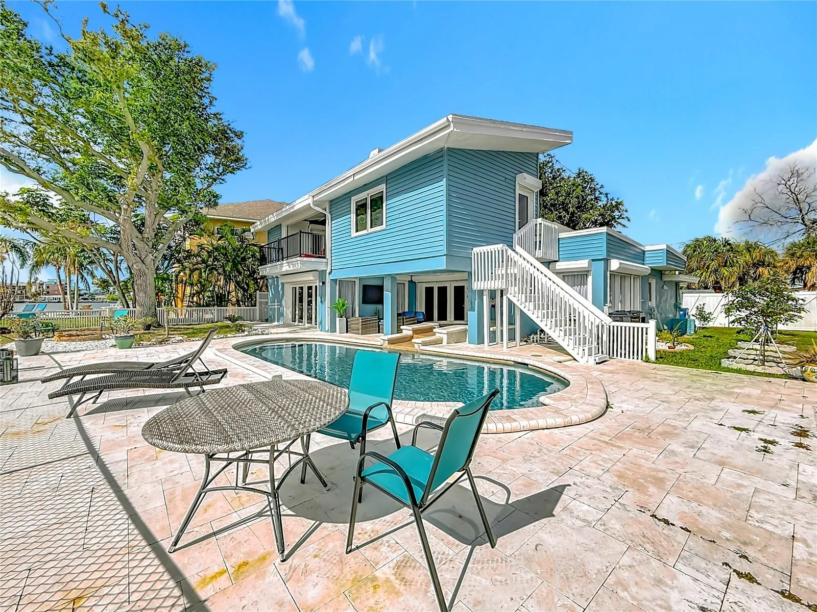 14186 W PARSLEY DR