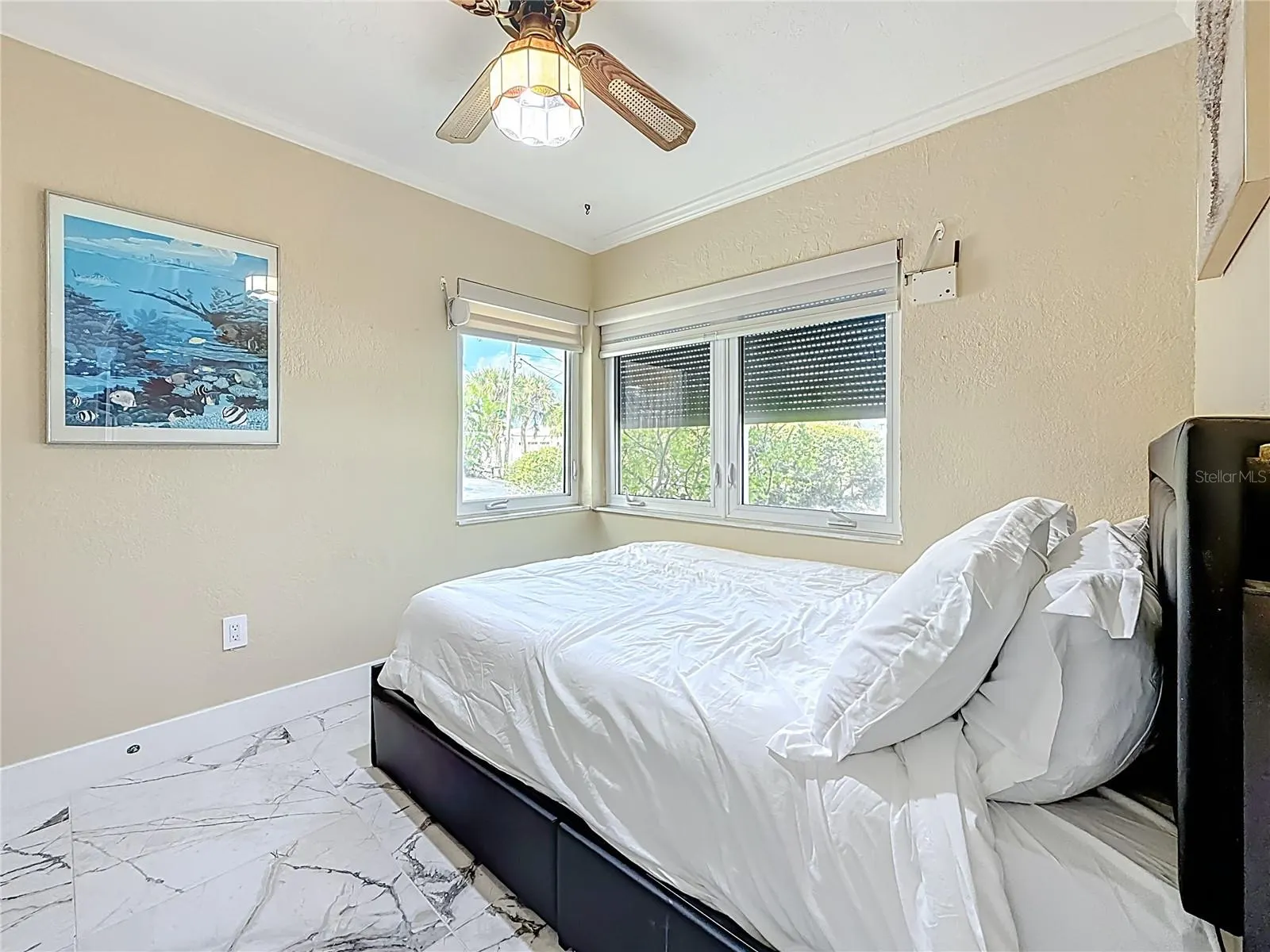 14186 W PARSLEY DR