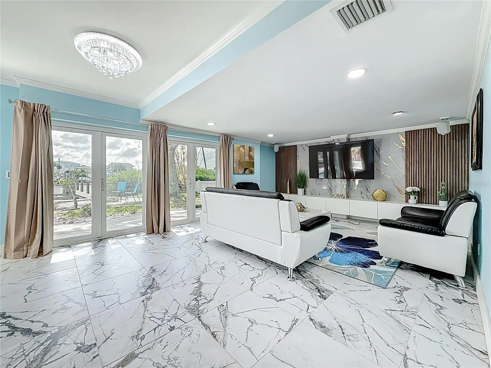 14186 W PARSLEY DR