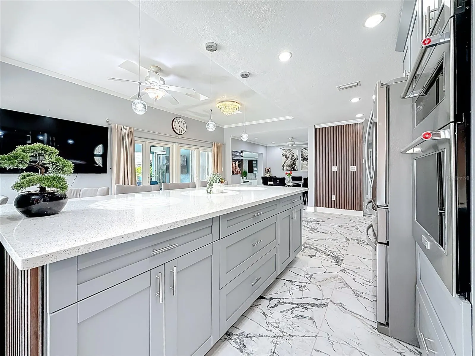 14186 W PARSLEY DR