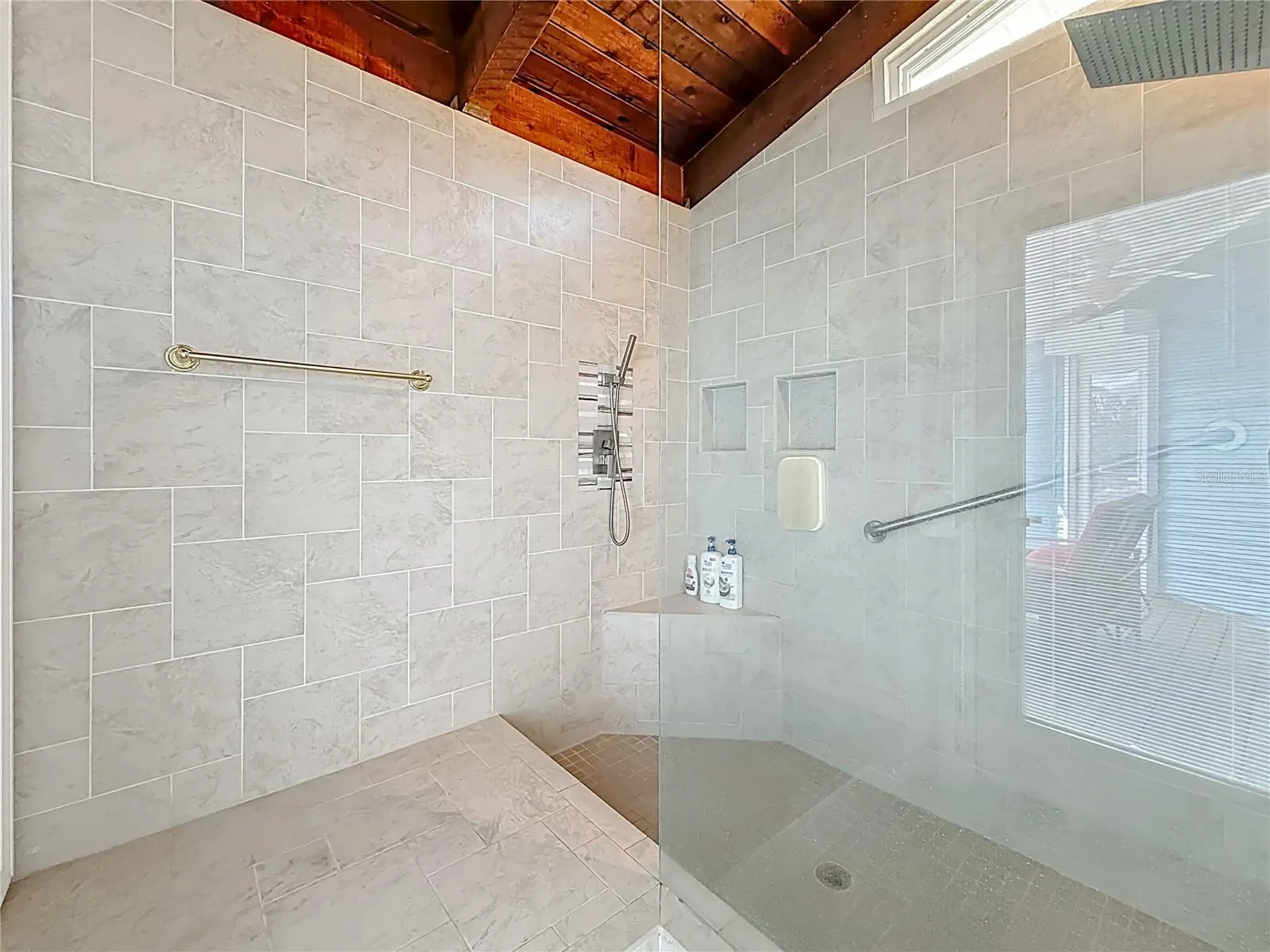 14186 W PARSLEY DR