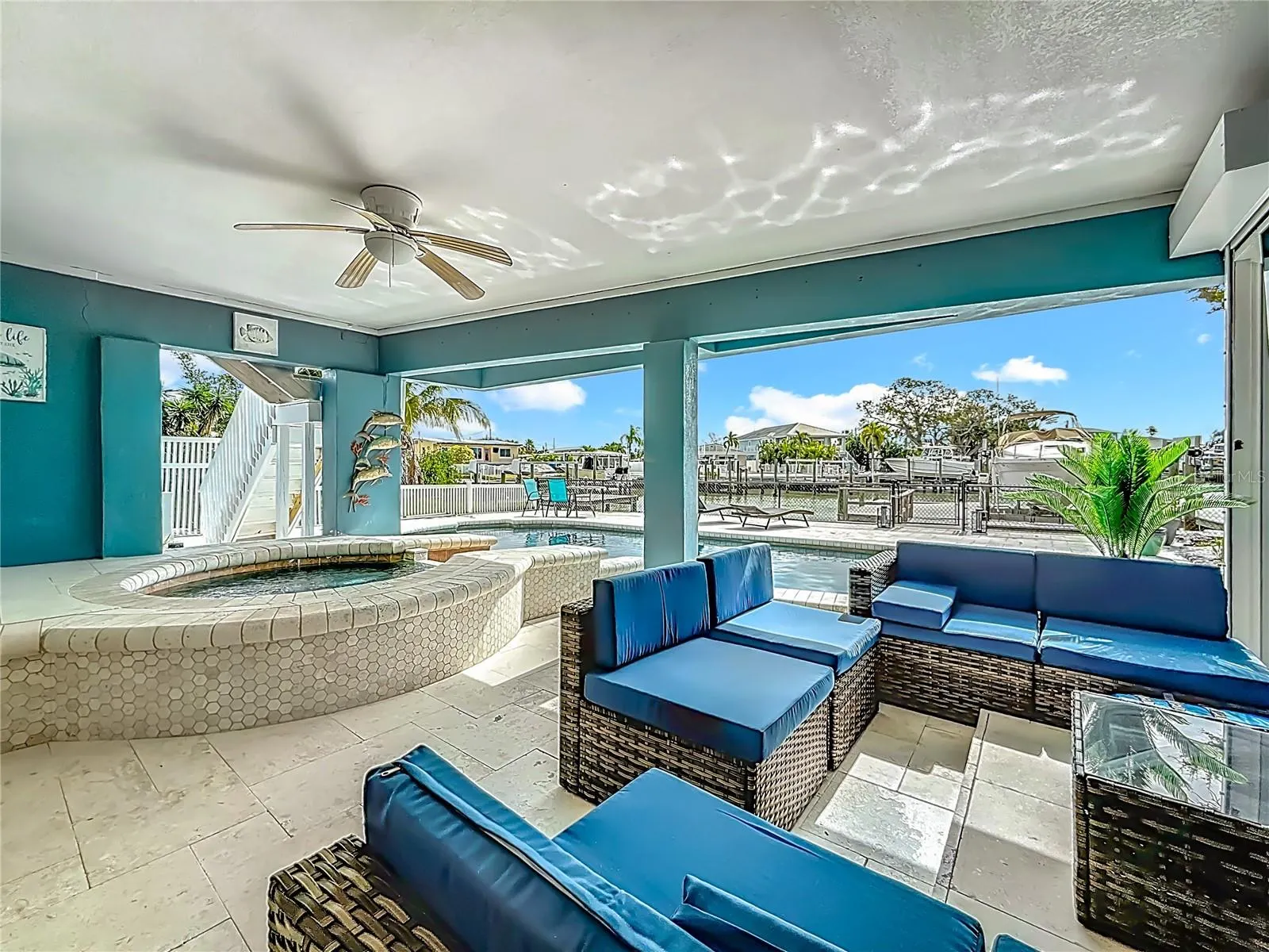 14186 W PARSLEY DR