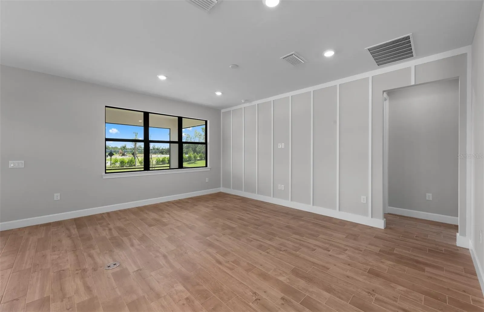 4620 BLUE STAR CT