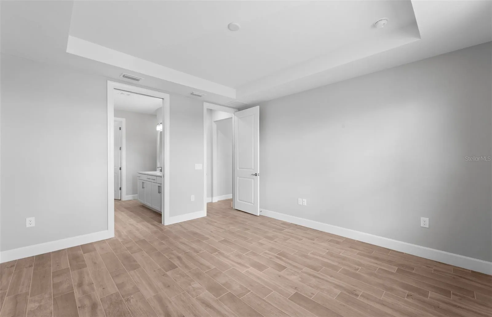 4620 BLUE STAR CT
