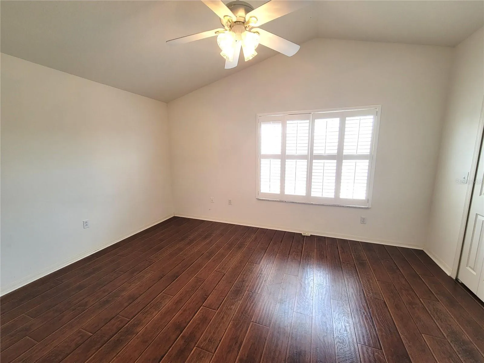 11237 KAPOK GRAND CIR