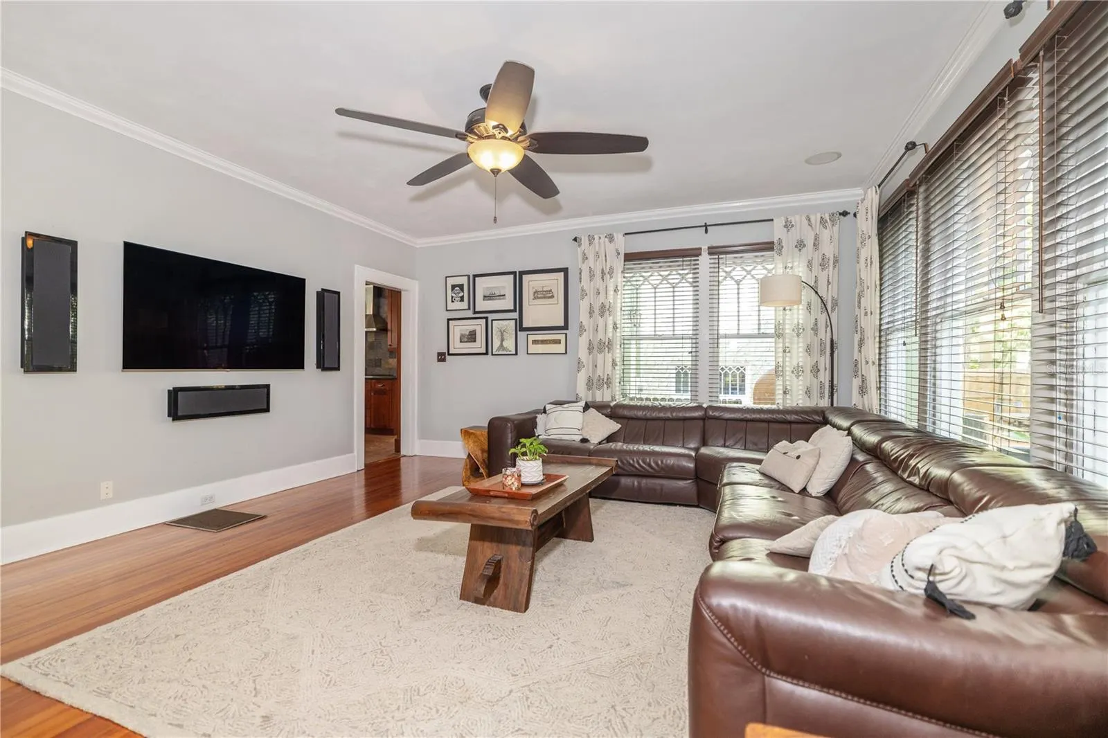 1311 BEACH DR NE