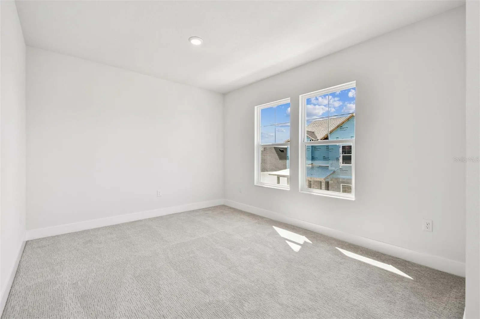7267 KODIAK LN