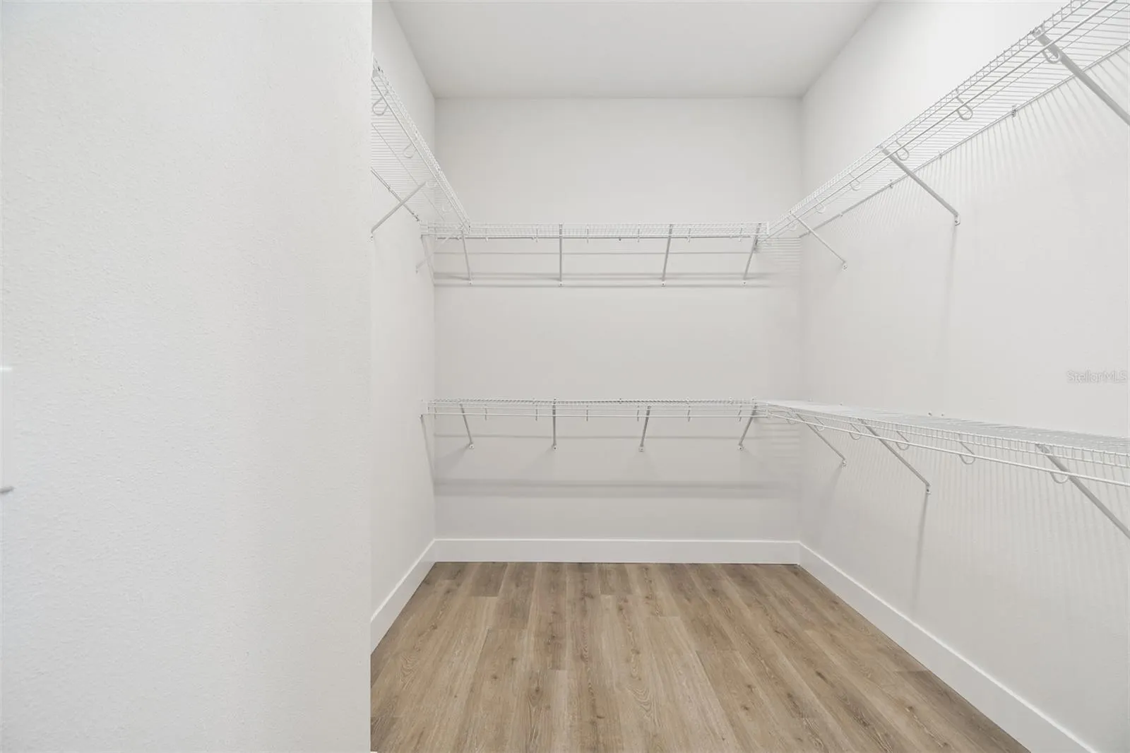 7267 KODIAK LN