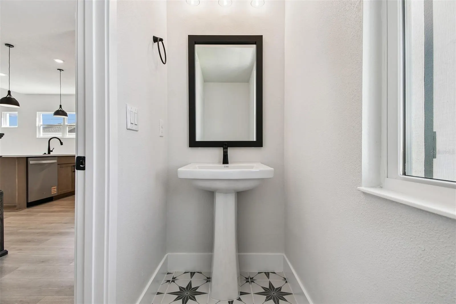 7267 KODIAK LN