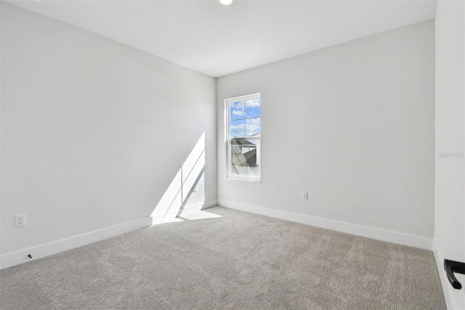 7267 KODIAK LN