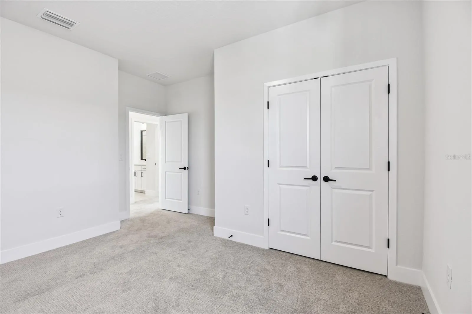 7267 KODIAK LN