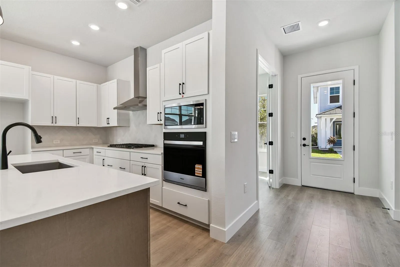 7267 KODIAK LN