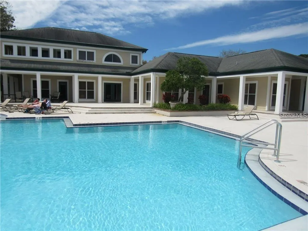 4107 CHATHAM OAK CT #326, #326