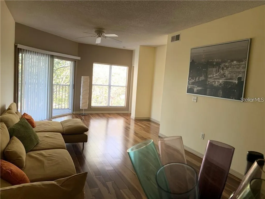 4107 CHATHAM OAK CT #326, #326