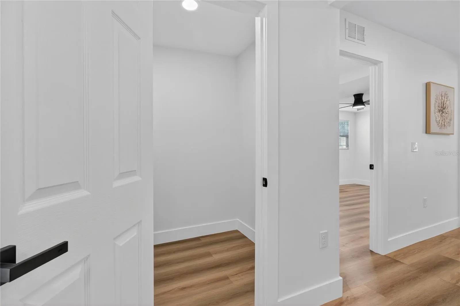 207 MELODY LN