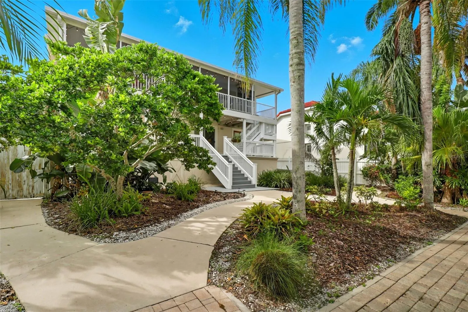 76 GULFWINDS DR