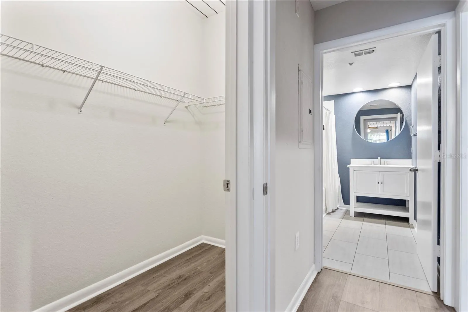 2411 W HORATIO ST #522, #522
