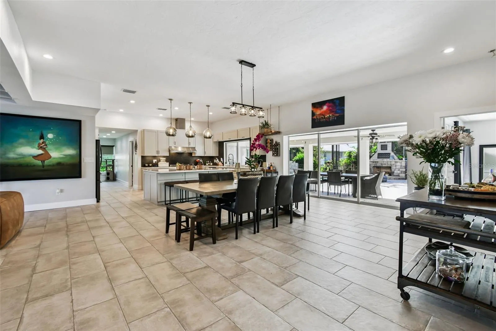 225 HARBOR HOUSE DR