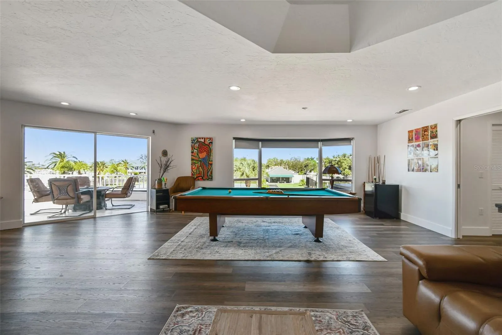 225 HARBOR HOUSE DR