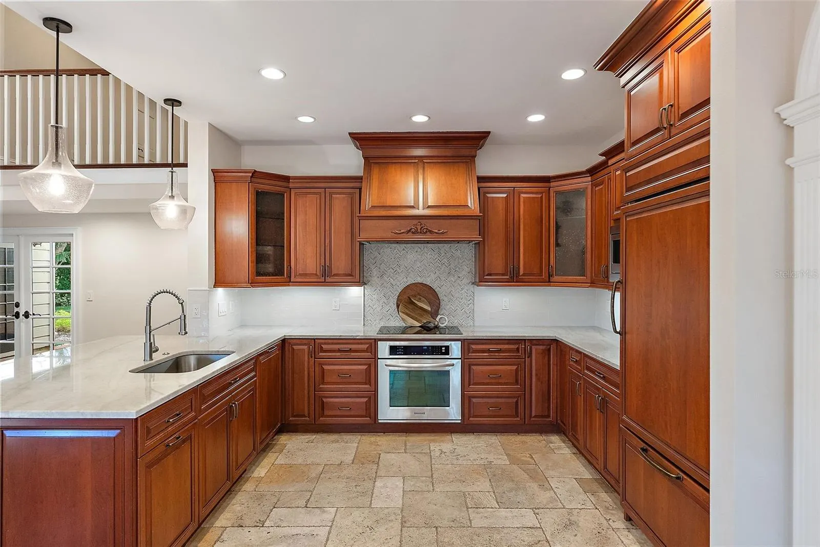 2371 LANDINGS CIR