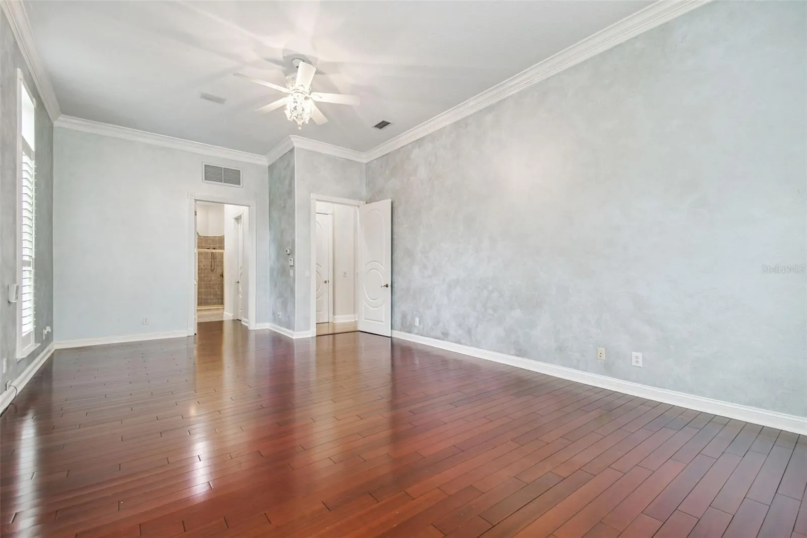 3020 KENSINGTON TRCE