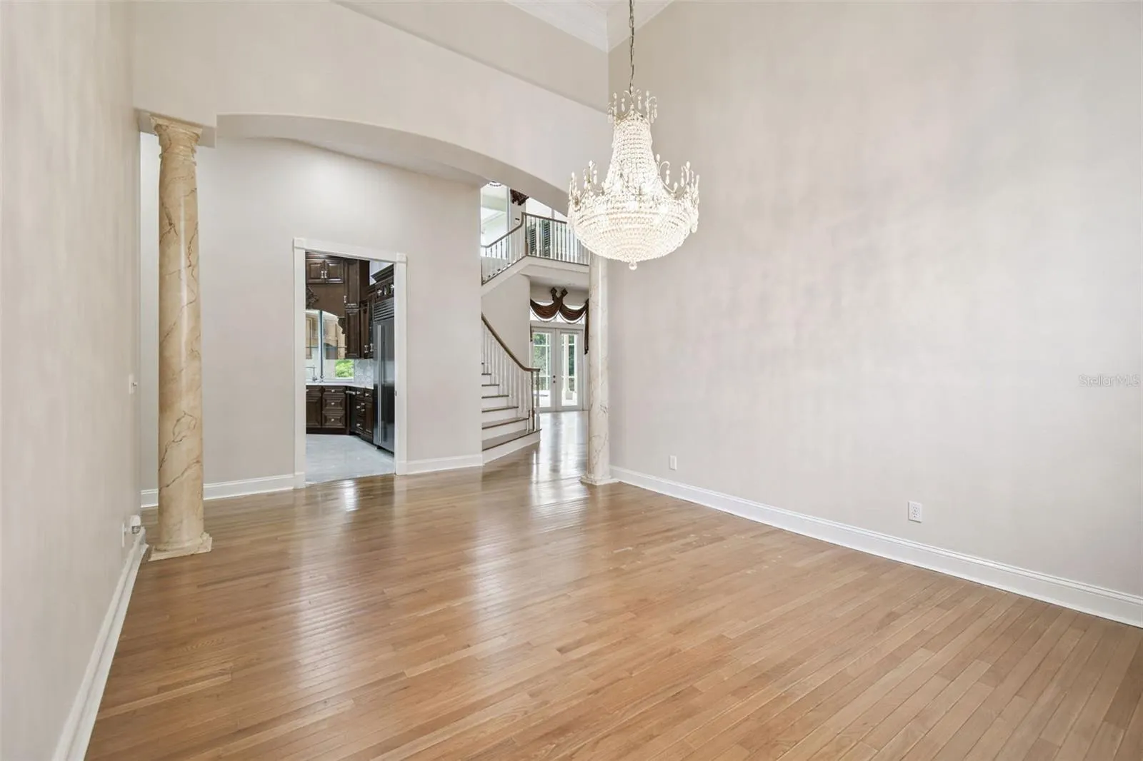 3020 KENSINGTON TRCE