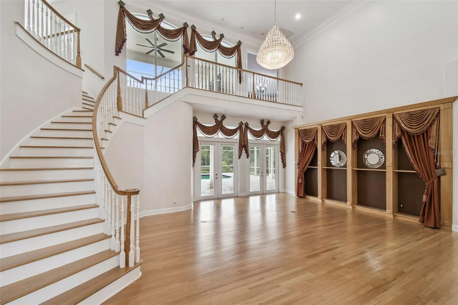 3020 KENSINGTON TRCE