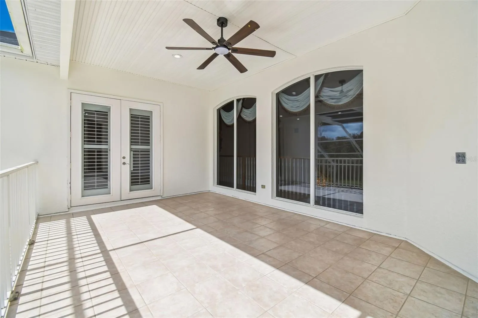 3020 KENSINGTON TRCE