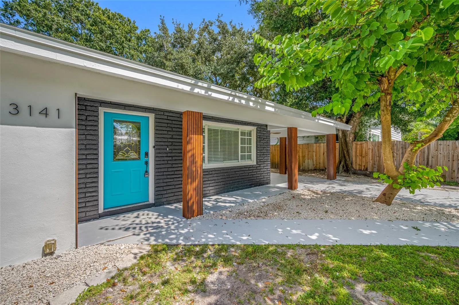 3141 ALTA VISTA ST