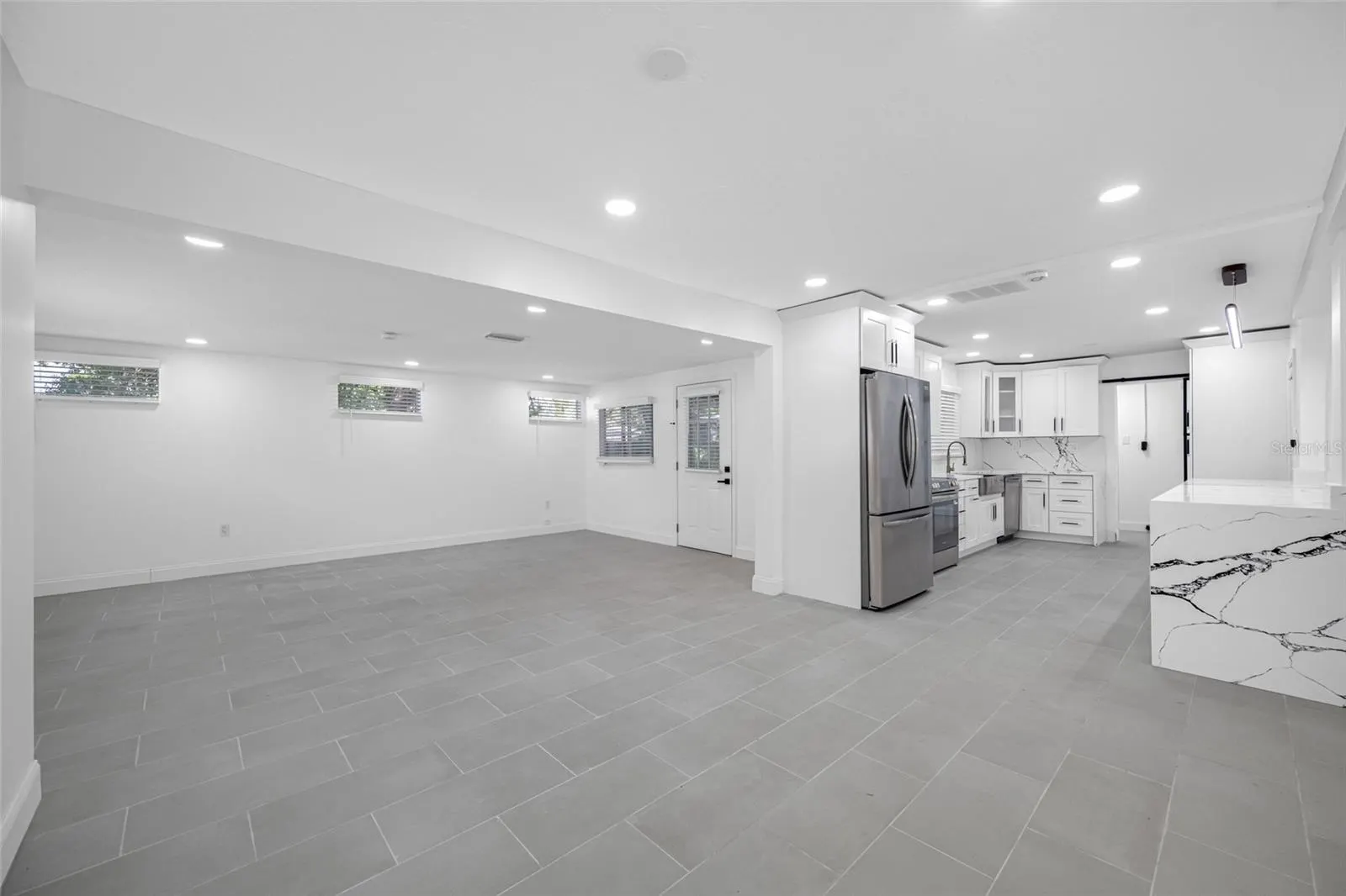3141 ALTA VISTA ST
