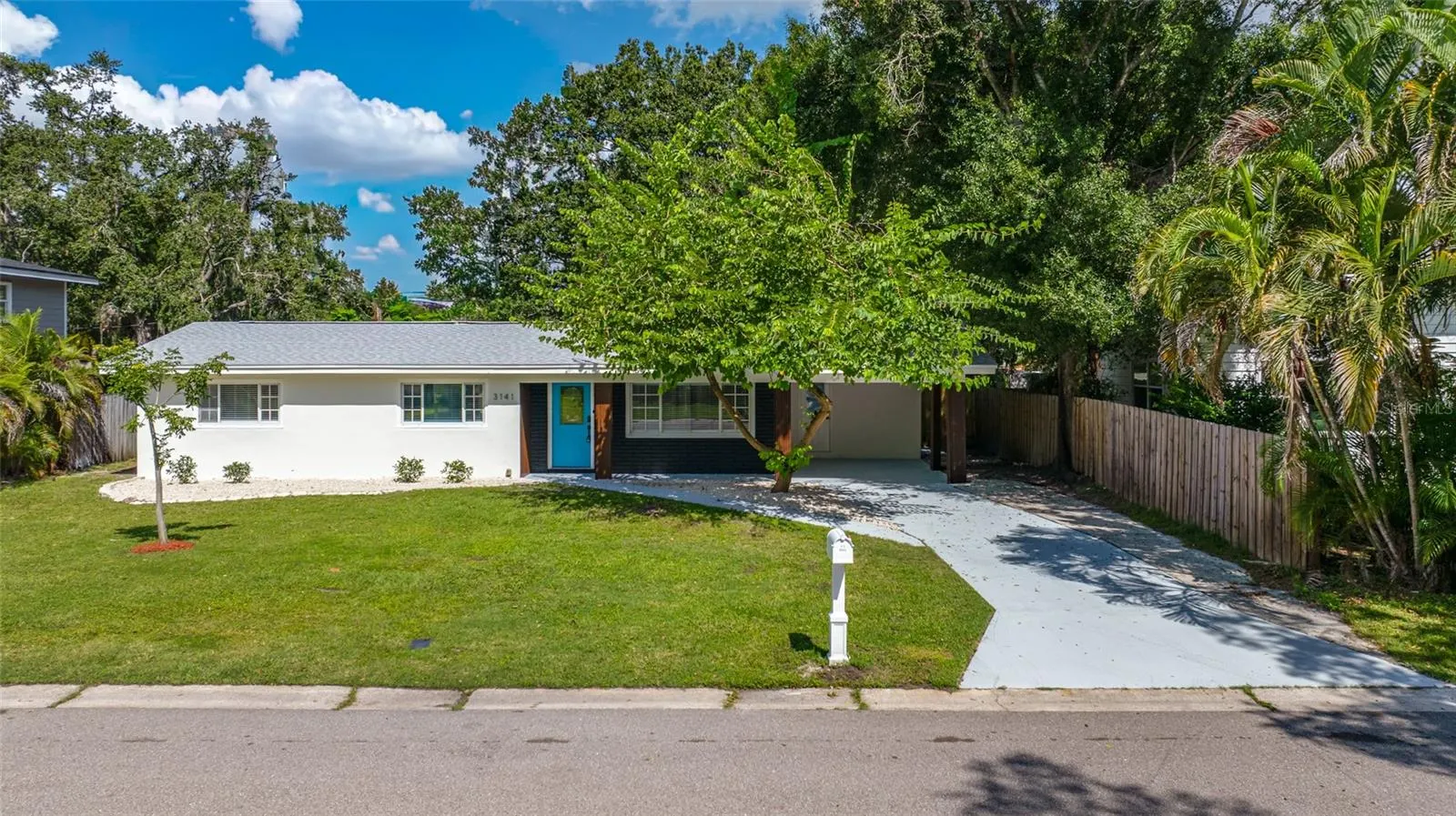 3141 ALTA VISTA ST