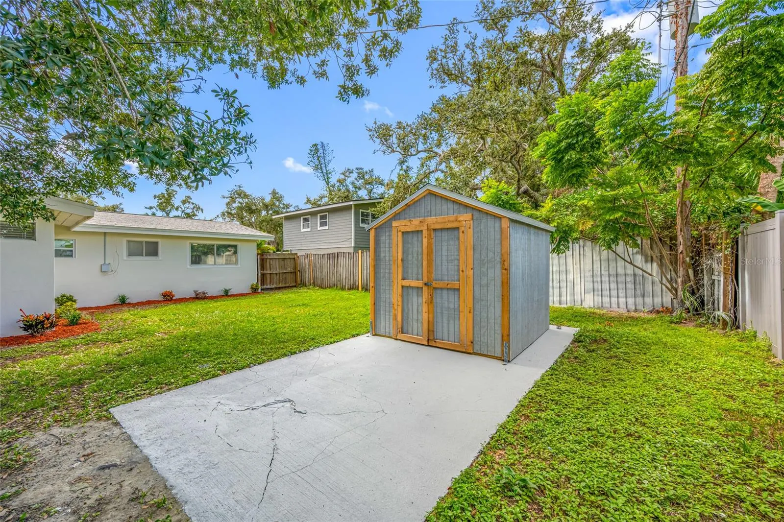 3141 ALTA VISTA ST