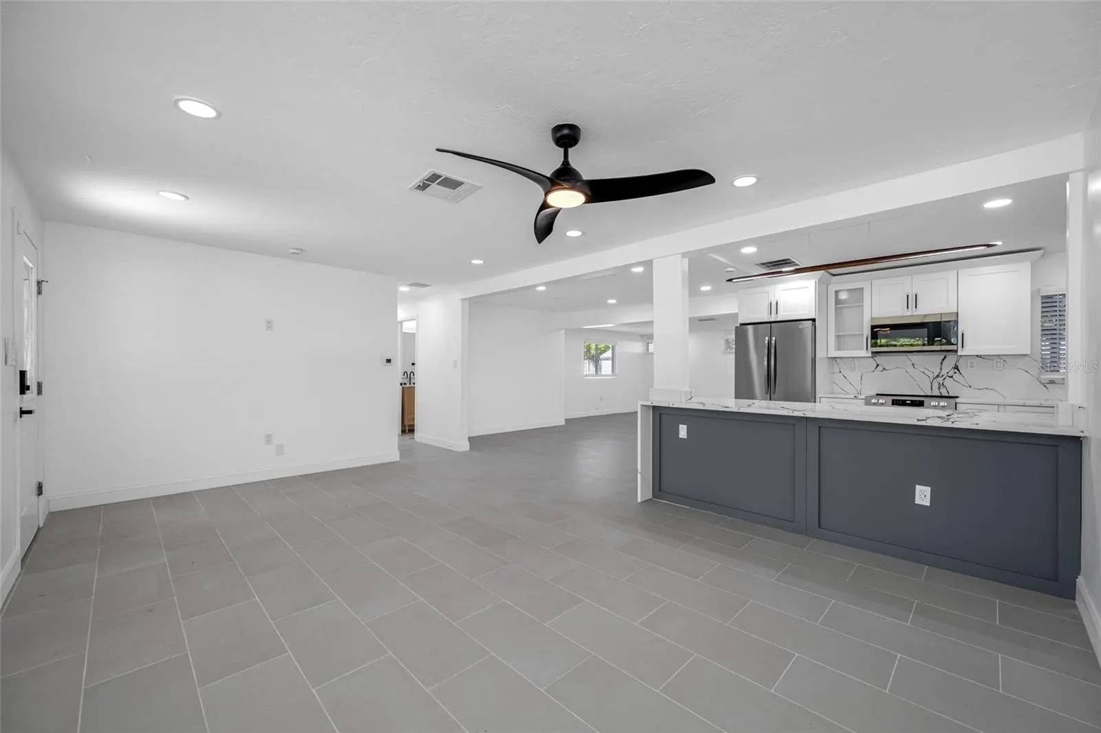 3141 ALTA VISTA ST